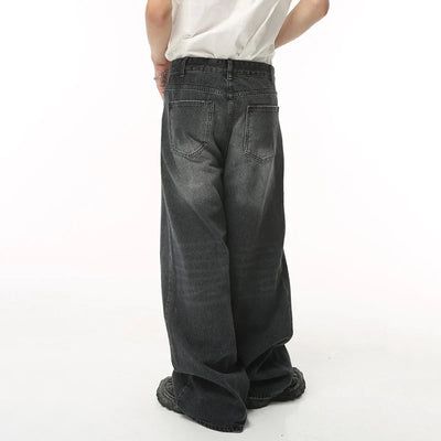 BAGGY TVÄTTADE JEANS